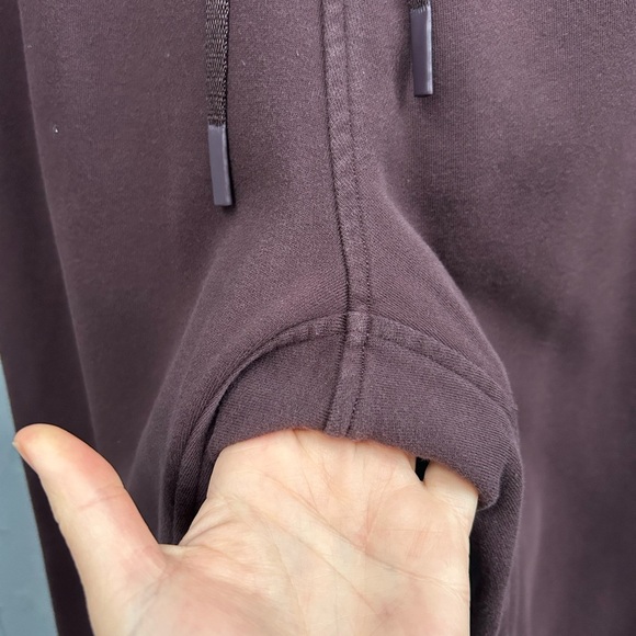 Lululemon Warm Down Jogger, size 4 - Picture 10 of 10